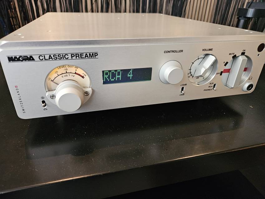 Nagra Classic preamp front