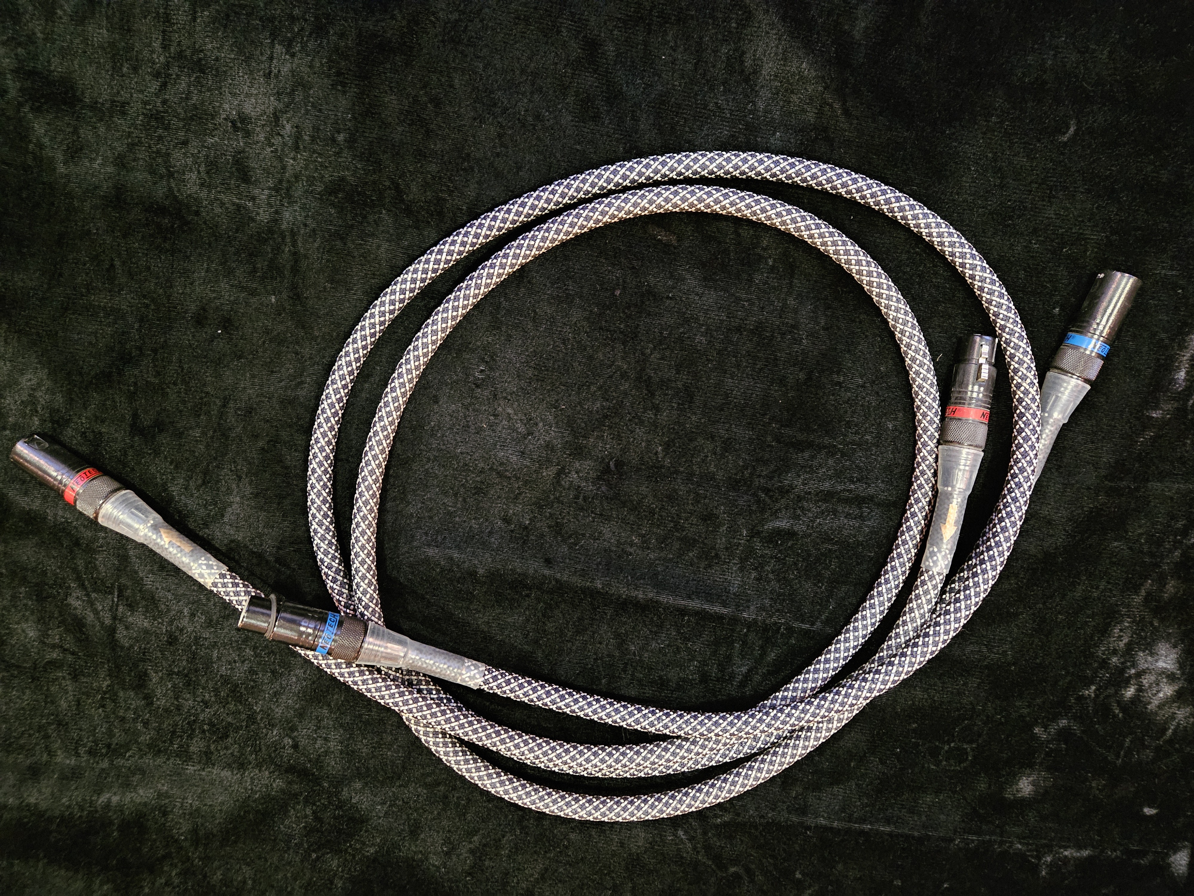 NEOTECH XLR 1,5m câble de modulation