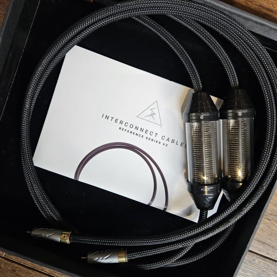 Alpha V2 RCA 1,25m