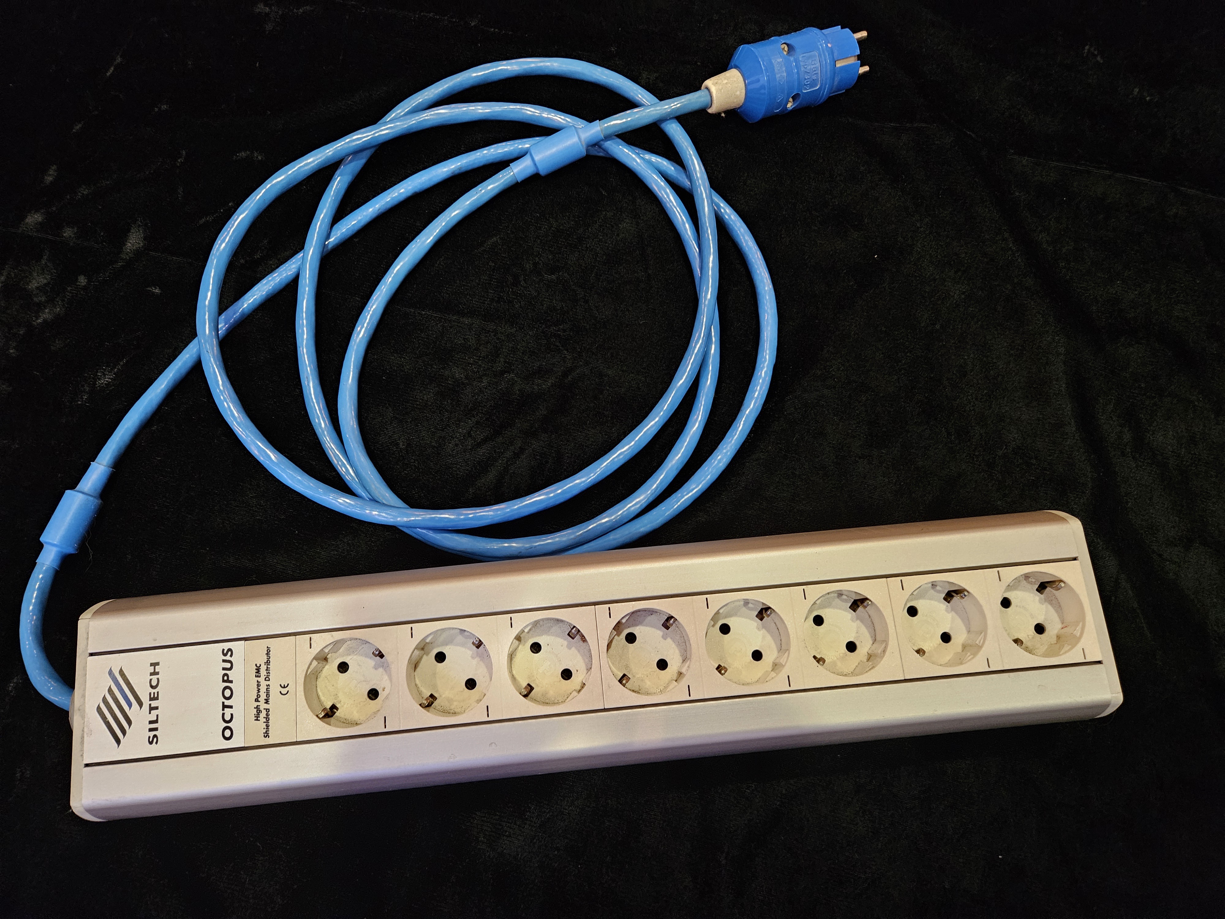 SILTECH Octopus 8 prises