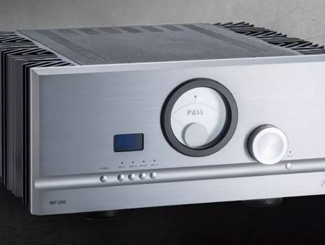 Pass Labs INT-250 : l’amplificateur intégré souverain qui redéfinit la musicalité