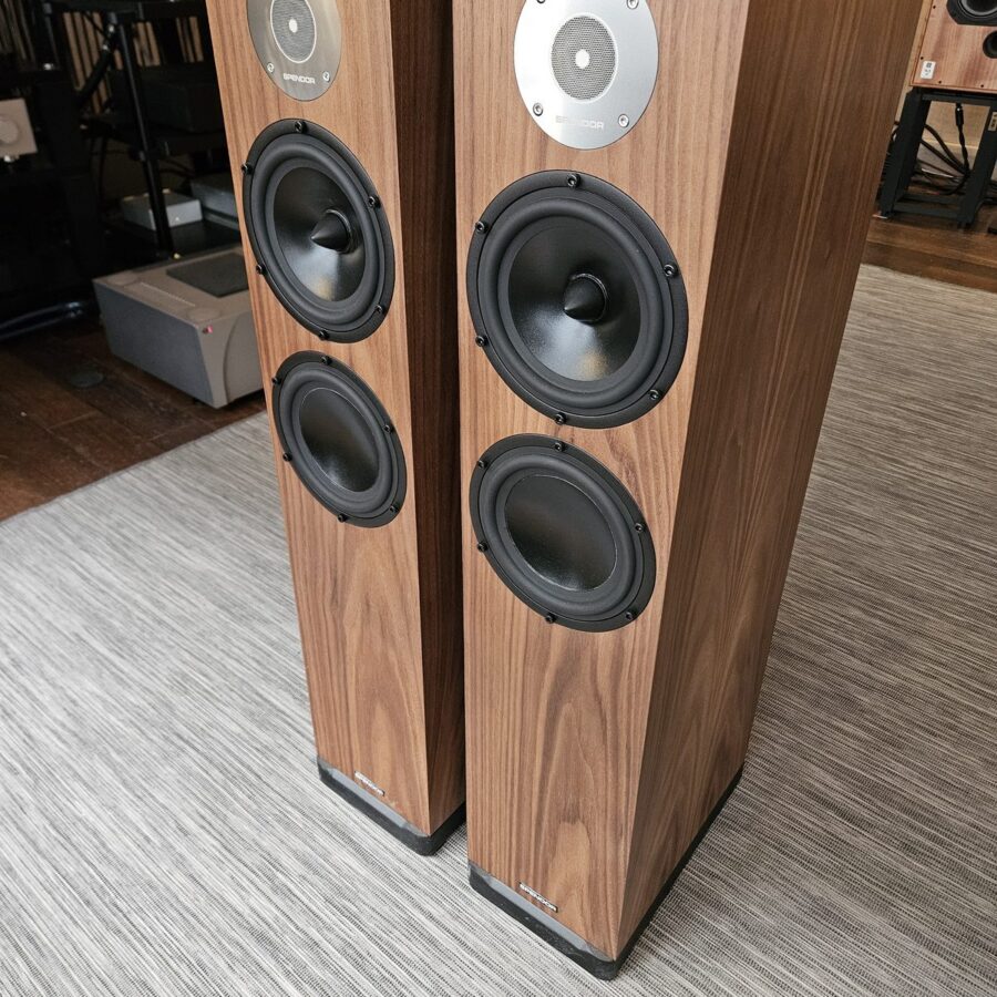 SPENDOR D7.2